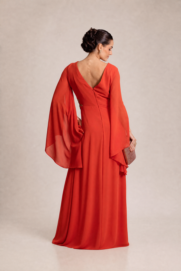 Vestido Vermelho em Crepe com Toque de Seda, Decote V e Mangas Flare