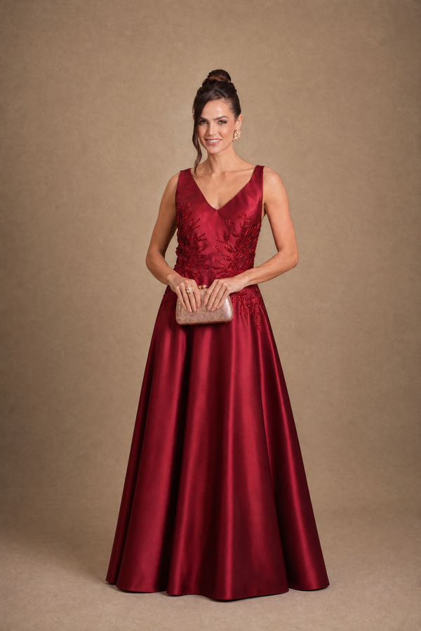 Vestido Marsala em Zibeline com Capa Removível Bordada