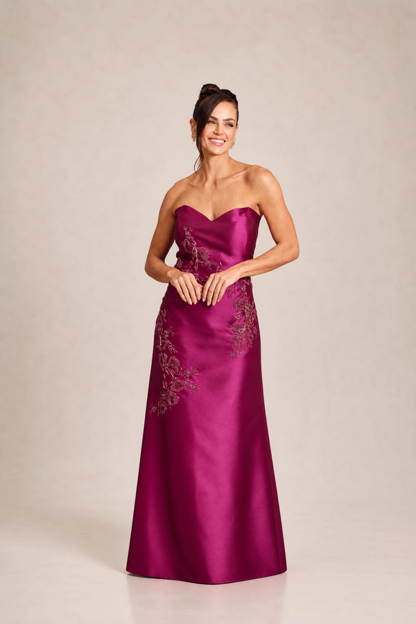 Vestido Fúcsia em Zibeline Tomara que Caia com Capa Removível Bordada