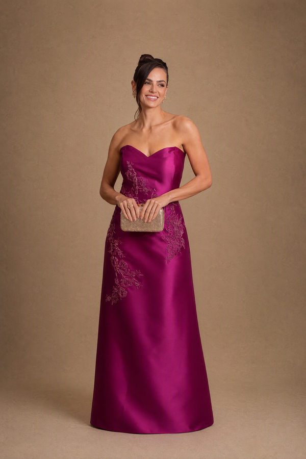Vestido Fúcsia em Zibeline Tomara que Caia com Capa Removível Bordada
