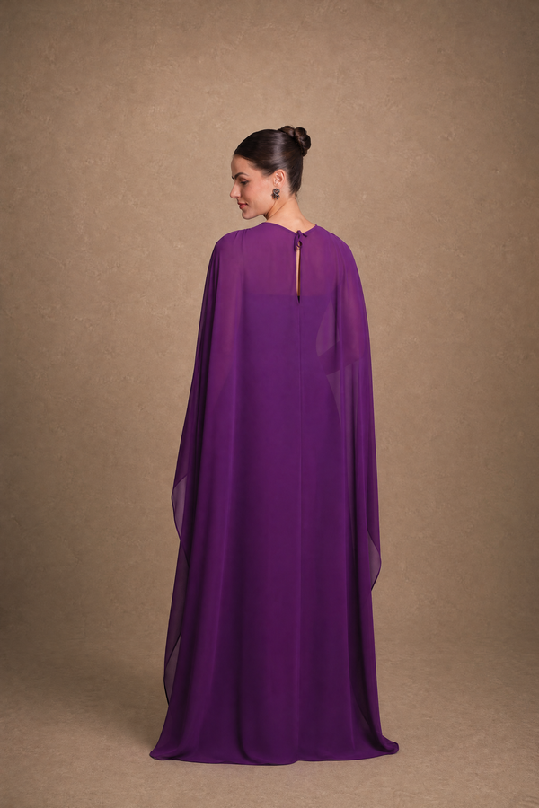 Vestido Roxo em Crepe com Toque de Seda, Tomara que Caia e Capa Removível