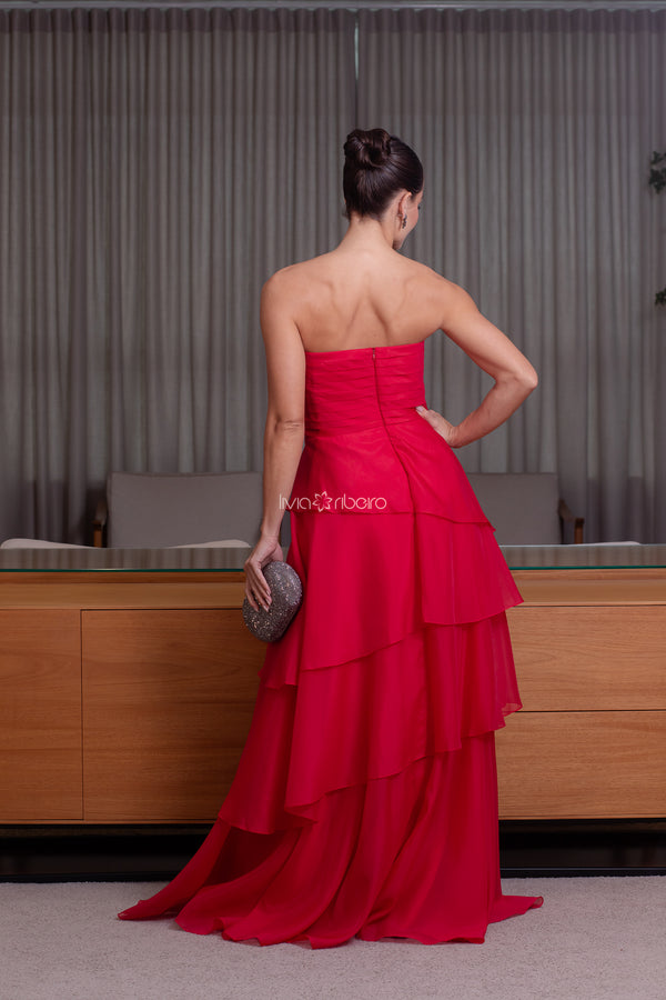 Vestido tomara que caia em organza babados com aplicação em flor na cintura