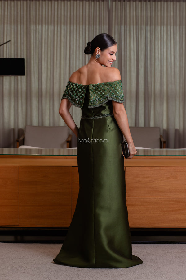 Vestido longo ombro a ombro em zibeline com bordado no decote | Lívia Ribeiro