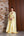 Vestido em zibeline com bordado e capa no crepe de seda