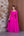 Vestido em crepe de seda com capa e flor