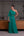 Vestido em crepe de seda estilo grego com capa bordado cintura