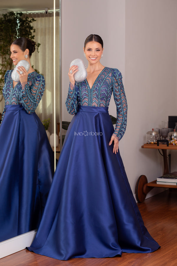 Vestido Lívia Ribeiro em alfaiataria com busto bordado (Disponível em 45 dias)