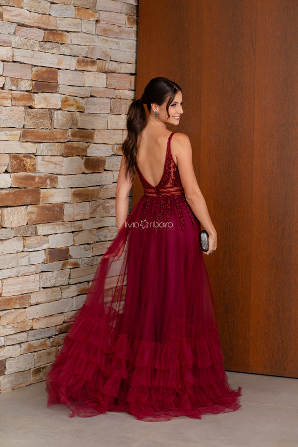 Vestido em tule francês com busto bordado e babados na barra | Lívia Ribeiro