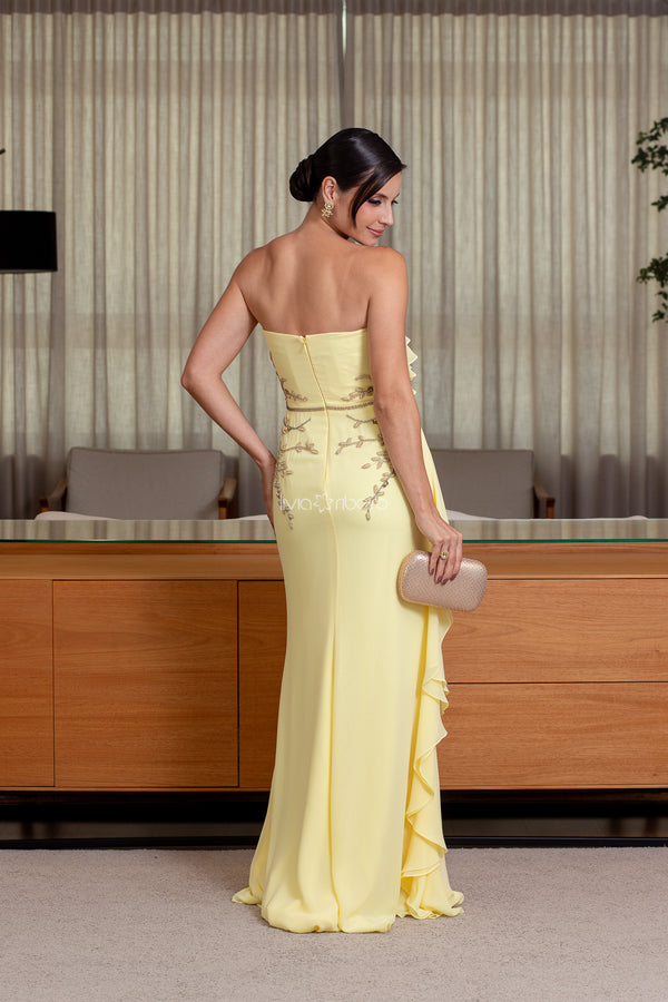 Vestido tomara que caia em crepe com bordado e jabour