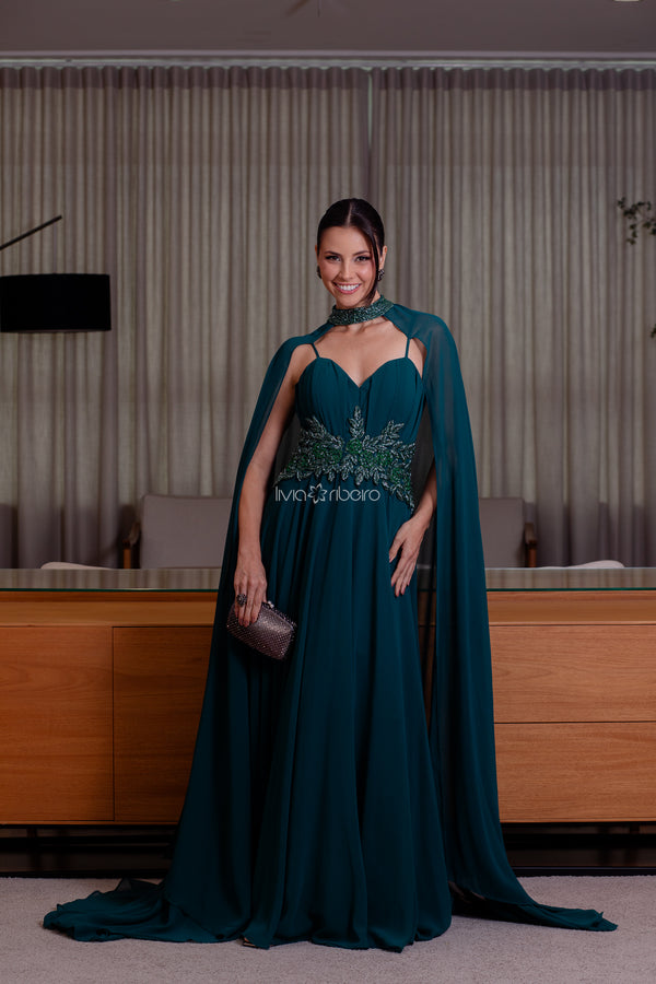 Vestido alça fina bordado cintura e capa com bordado pescoço