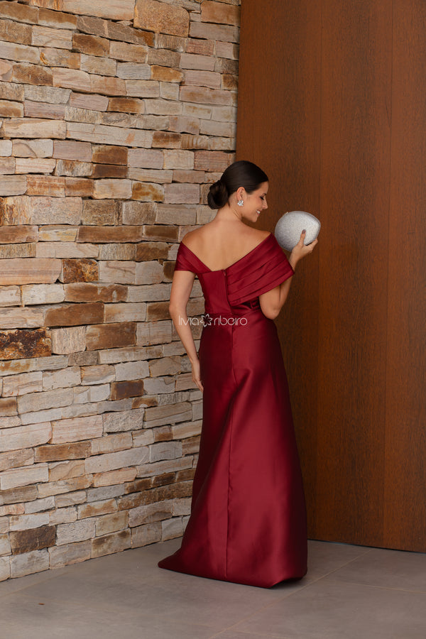 Vestido Lívia Ribeiro em zibeline com bordado na cintura