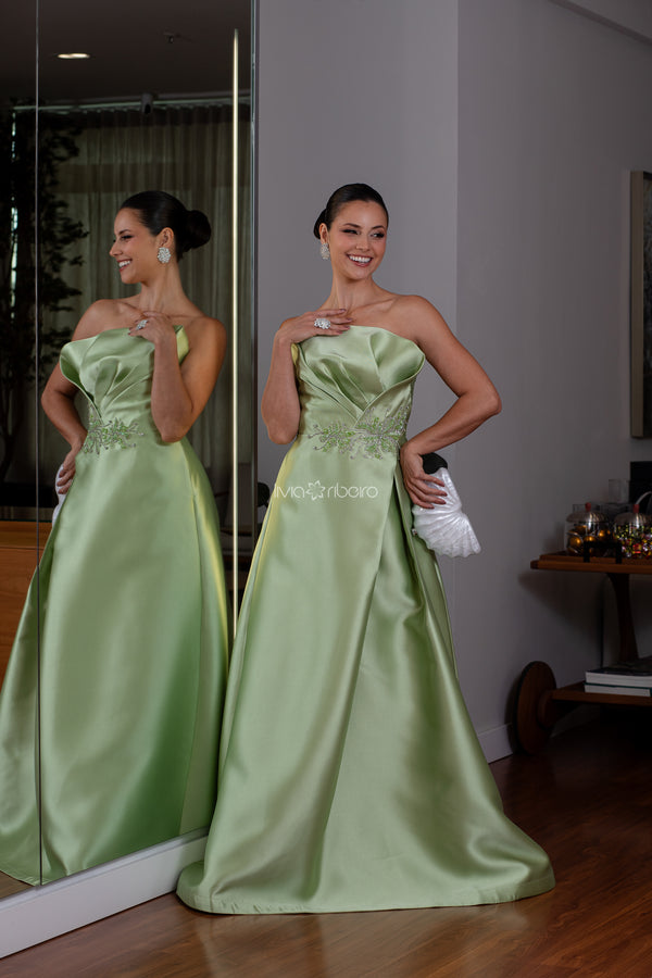 Vestido Lívia Ribeiro tomara que caia em alfaiataria