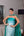 Vestido Lívia Ribeiro fitado bicolor com capa