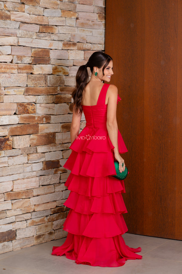 Vestido Vermelho com babados e flor no ombro | Lívia Ribeiro