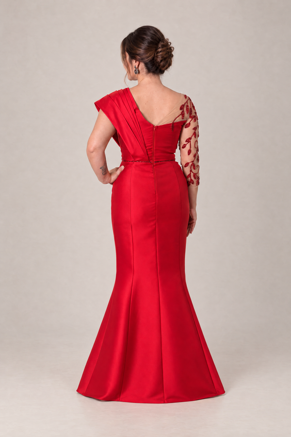 Vestido Vermelho Sereia em Zibeline com Manga em Tule Bordado
